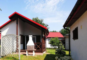 Haus in Dziwnw mit Grill, Terrasse und Garten in Dziwnów
